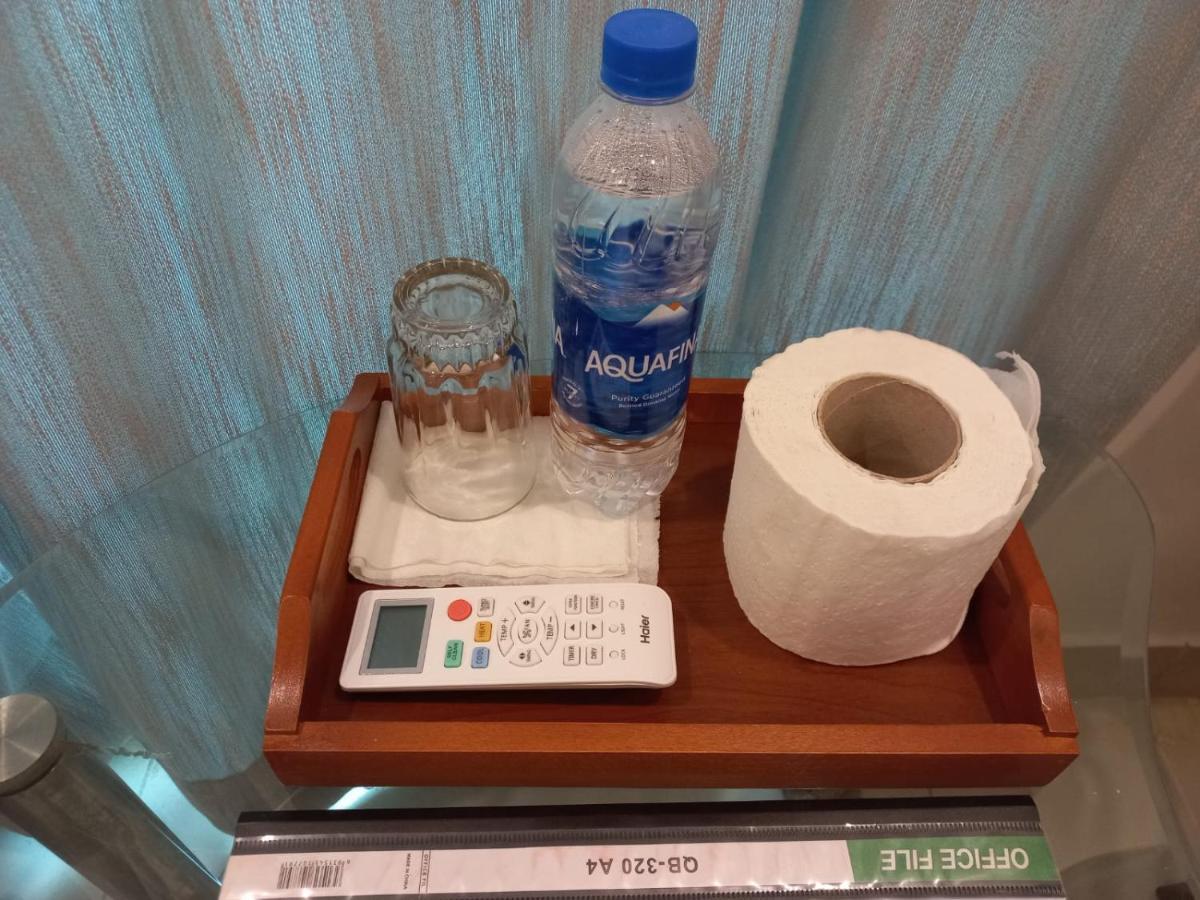 拉瓦尔品第 White House Residencia酒店 外观 照片